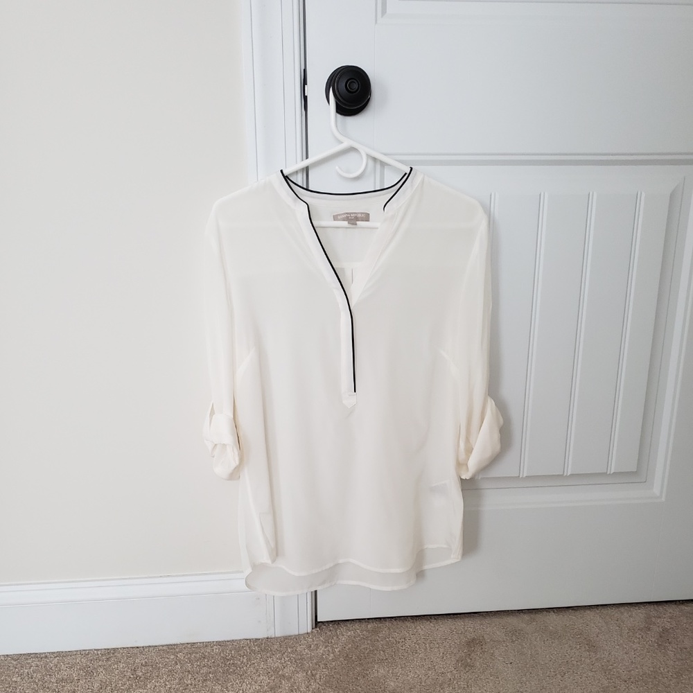 Banana Republic Silk Blouse